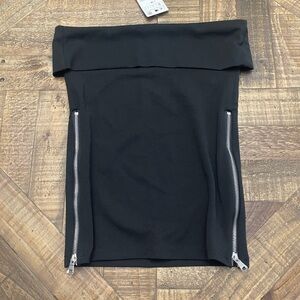 Chic Black Strapless Top with Zipper Details